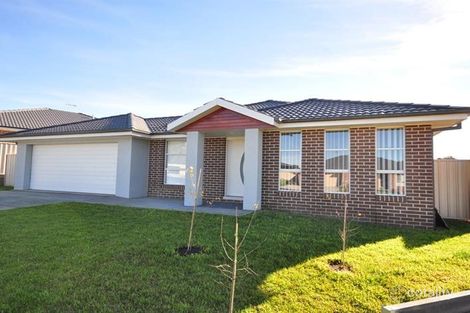 Property photo of 4/18A Glasson Drive Orange NSW 2800