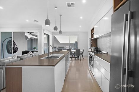 Property photo of 156 Harbour Boulevard Shell Cove NSW 2529