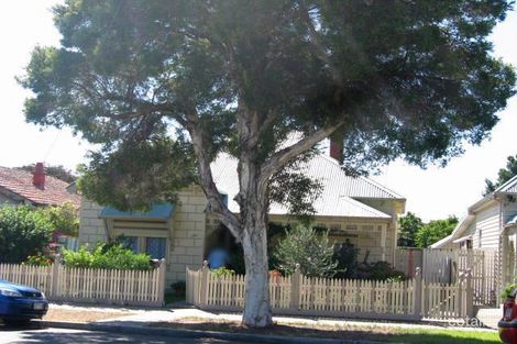 Property photo of 30 Home Road Newport VIC 3015
