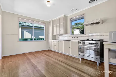 Property photo of 7 Howey Court Colac VIC 3250