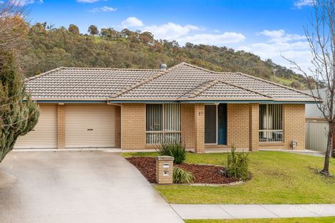 17 Yarralumla Dr, West Wodonga, VIC 3690