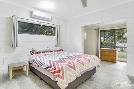 Property photo of 405 Varley Street Yorkeys Knob QLD 4878