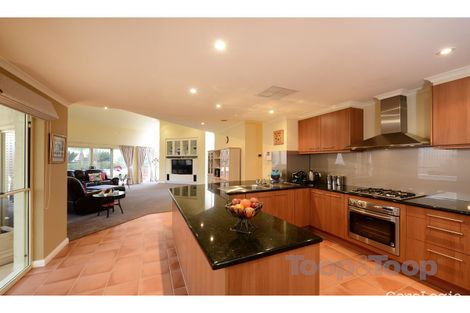Property photo of 28 Bayview Parade Gulfview Heights SA 5096