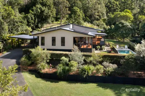25 Clancy Ct, Diamond Valley, QLD 4553