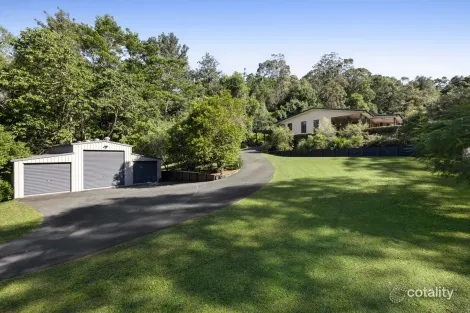 Property photo of 25 Clancy Diamond Valley QLD 4553