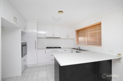 Property photo of 31 Proctor Crescent Keilor Downs VIC 3038