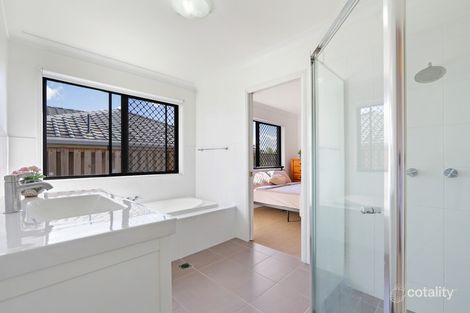 Property photo of 4 Kingston Heath Place Robina QLD 4226