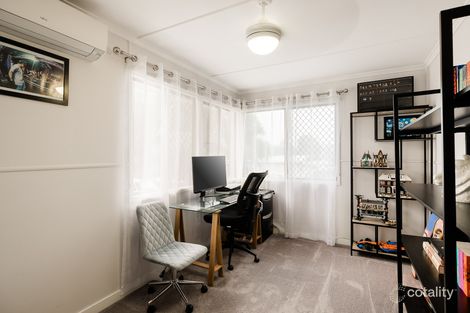 Property photo of 14 Hanlon Street Newtown QLD 4350