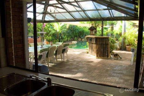 Property photo of 4 Britnall Place Leeming WA 6149