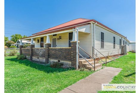 Property photo of 15 Crescent Street Armidale NSW 2350