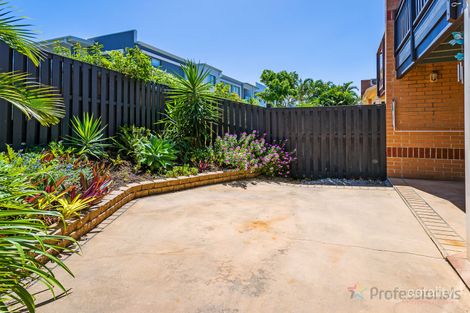 Property photo of 1/427 Pine Ridge Road Runaway Bay QLD 4216