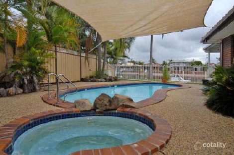 Property photo of 18 Aroona Avenue Buddina QLD 4575