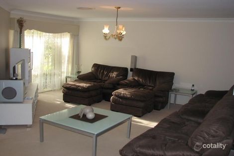 Property photo of 5 Goldcrest Court Birkdale QLD 4159