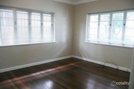 Property photo of 18 Oakwal Terrace Windsor QLD 4030