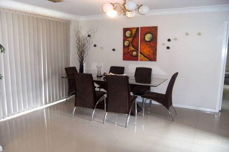 Property photo of 8 Bedford Court Endeavour Hills VIC 3802