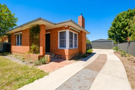 974 SYLVANIA AVE, NORTH ALBURY, NSW 2640