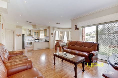 Property photo of 3 Roycroft Road Roxburgh Park VIC 3064