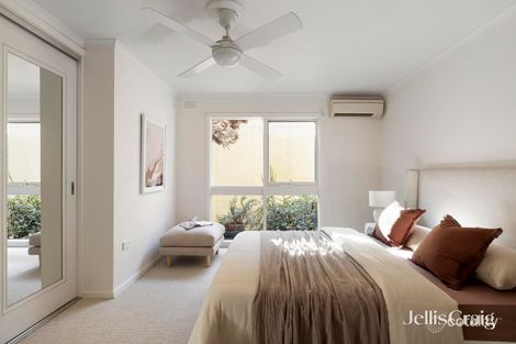 Property photo of 2/258-262 Rae Street Fitzroy North VIC 3068