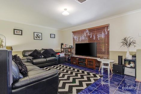 Property photo of 25 Halfmoon Place Waikiki WA 6169