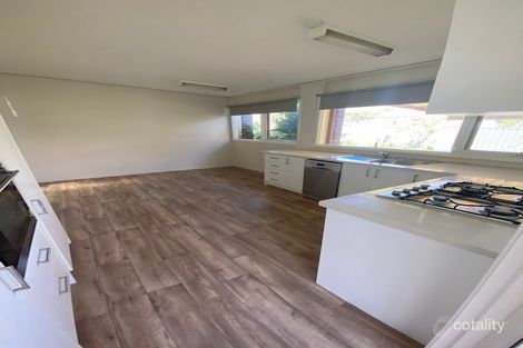 20 Iraga Ave, West Wollongong, NSW 2500