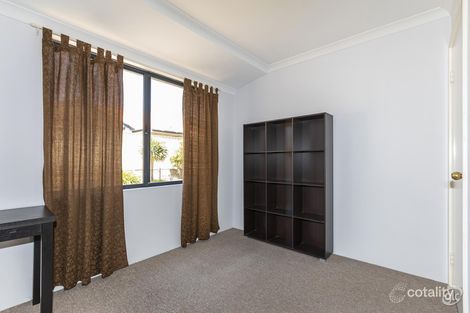 Property photo of 4 Beroona Way South Lake WA 6164