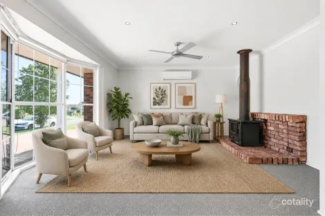 Property photo of 41 Windrush Circuit St Clair NSW 2759