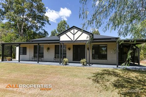 243 Bamboo Dr, Woodhill, QLD 4285