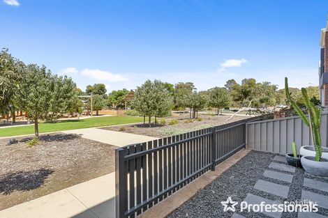 Property photo of 11 Auburn Lane Forrestfield WA 6058