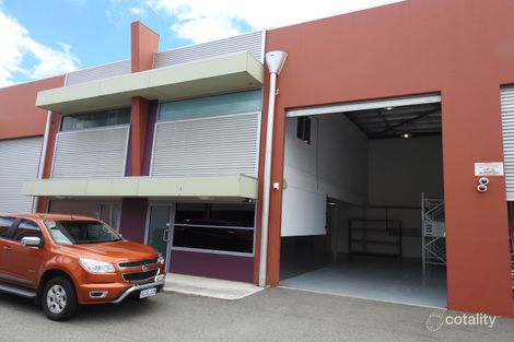 4/8 Hurley St, Canning Vale, WA 6155