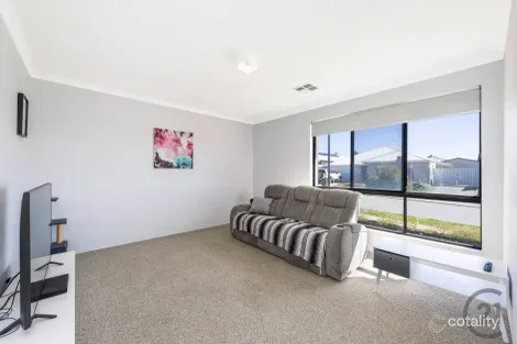 Property photo of 30 Goldsworthy Loop Dawesville WA 6211
