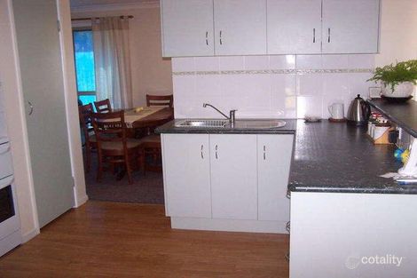 Property photo of 18 Advance Court Kensington Grove QLD 4341