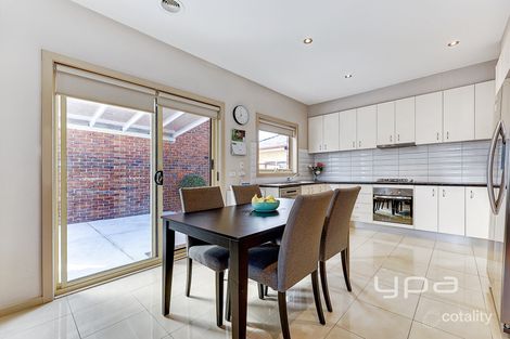 Property photo of 2/34-36 Vaucluse Avenue Gladstone Park VIC 3043