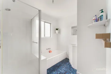 Property photo of 37 Roseash Street Logan Central QLD 4114