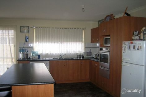 Property photo of 7 Parklane Court Kangaroo Flat VIC 3555