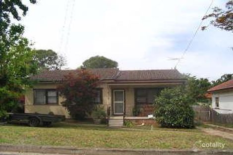 28 White Pde, St Marys, NSW 2760