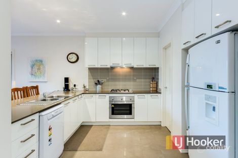 Property photo of 10 Avon River Way Pakenham VIC 3810