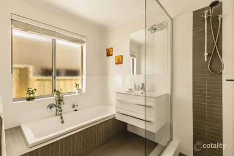 Property photo of 10A Byland Street Doubleview WA 6018