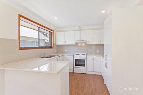 Property photo of 4 Birrabang Avenue Summerland Point NSW 2259