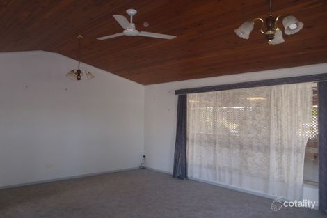 Property photo of 11 Eubar Place Emerald QLD 4720