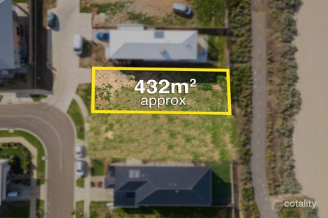 Property photo of 2 Topsails Close Werribee South VIC 3030