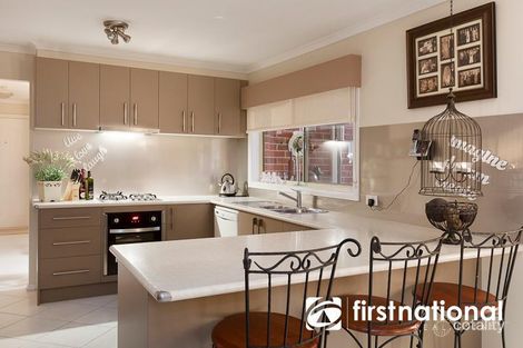 Property photo of 32 Balmoral Way Pakenham VIC 3810