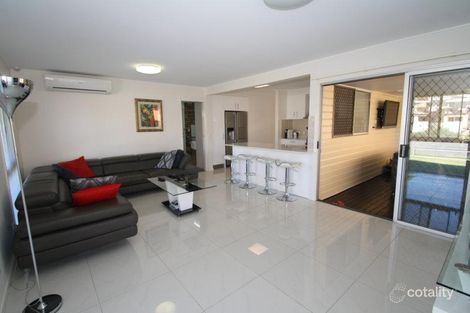 Property photo of 27 Abalone Avenue Paradise Point QLD 4216