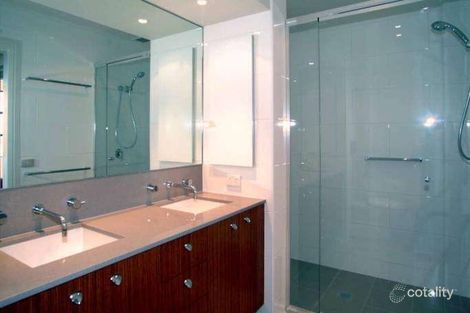 Property photo of 12/229-235 North Road Caulfield South VIC 3162