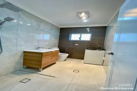 Property photo of 9 Clement Place Ingleburn NSW 2565