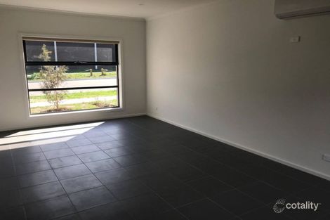 Property photo of 41 Paior Circuit Epping VIC 3076