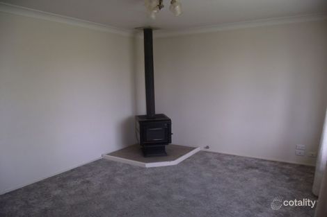 Property photo of 33 Centennial Close Armidale NSW 2350