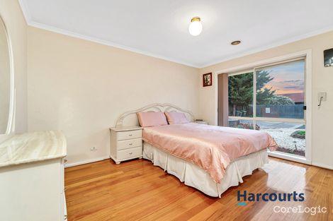 Property photo of 11 Perez Court Werribee VIC 3030