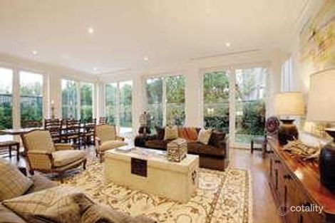 Property photo of 4 Cross Street Toorak VIC 3142