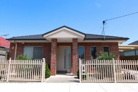 Property photo of 1A Charles Street Sunshine North VIC 3020