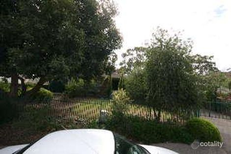 30 Lexcen Gr, Happy Valley, SA 5159